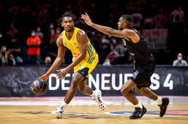 年龄结构与 年龄结构与