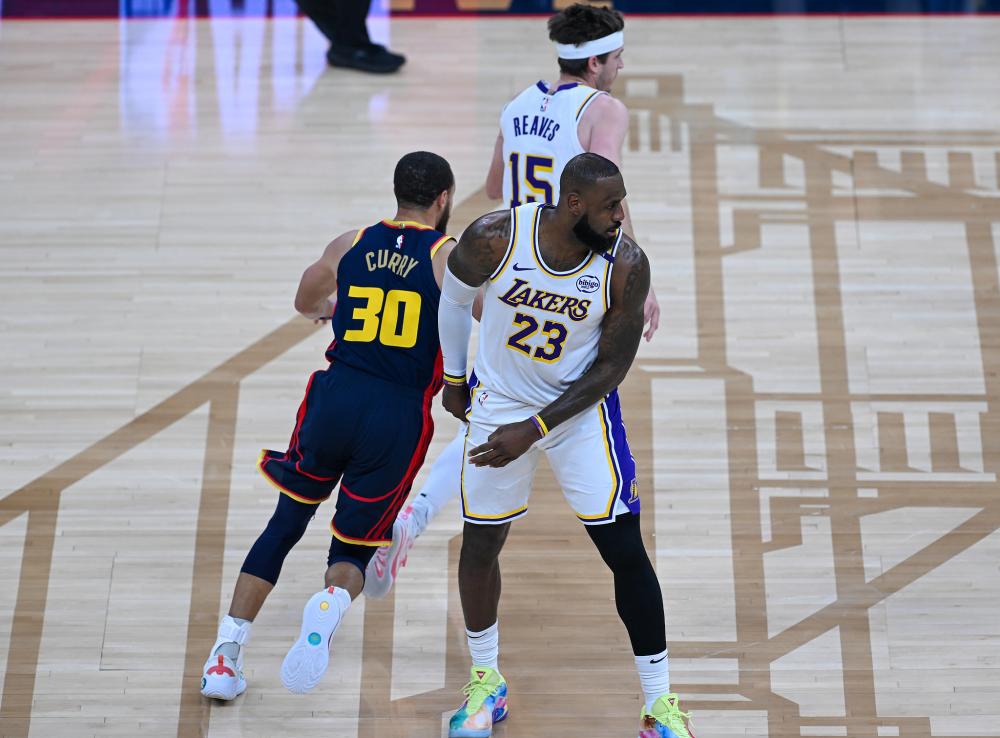 后场球员如 后场球员如