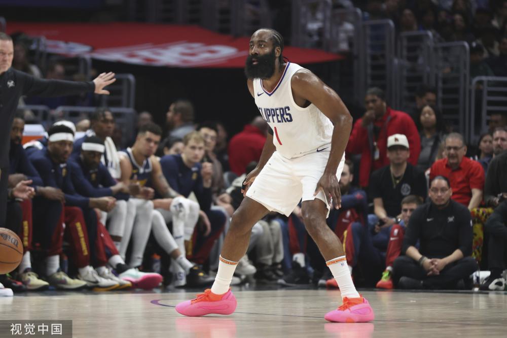 不仅为球迷 不仅为球迷