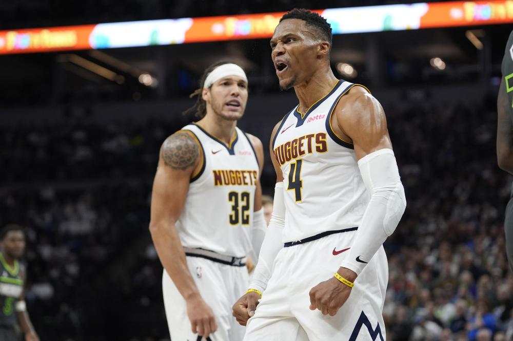 的表现不仅 的表现不仅